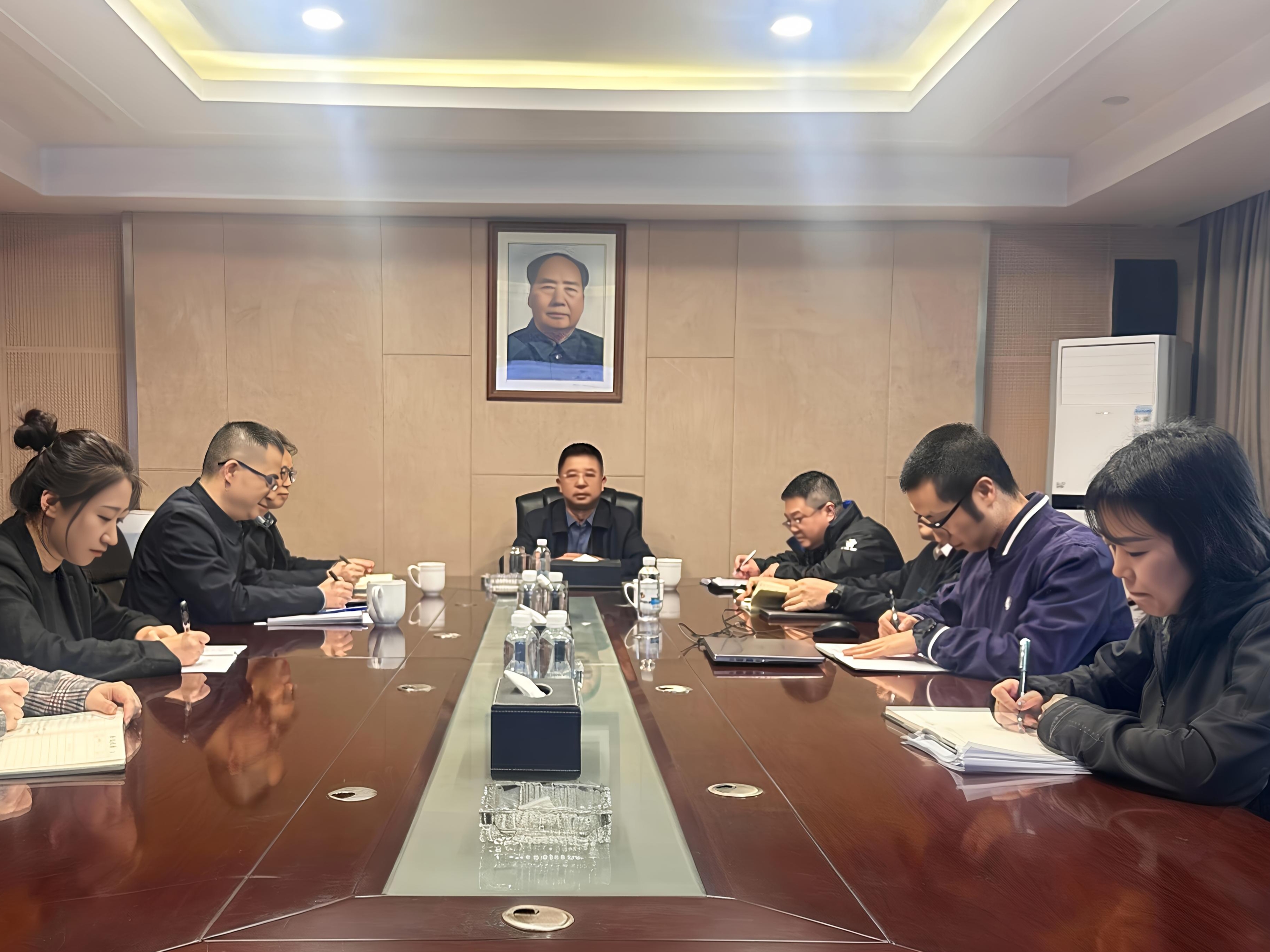 湖南发展召开四季度风险研判会，强化风险防控拧紧“安全阀”